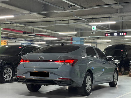 Hyundai Avante — photo 03
