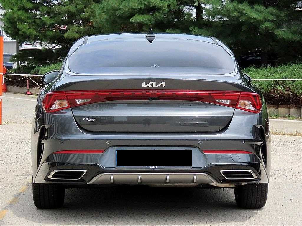 Kia K5 — photo 04