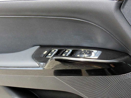 Kia K5 — photo 11
