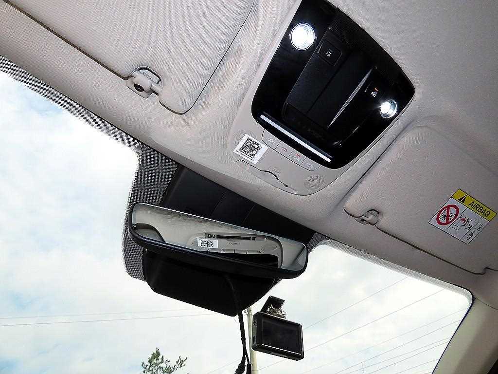 Kia K5 — photo 15