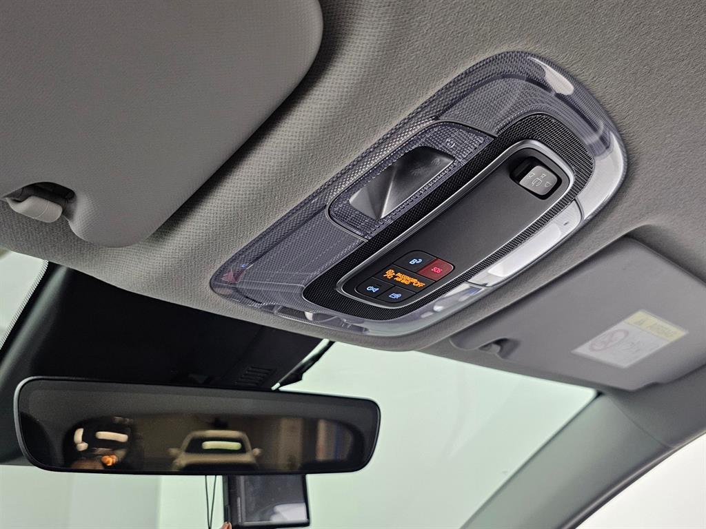 Hyundai Kona — photo 18