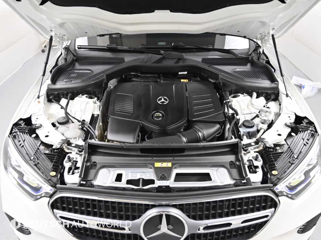 Mercedes-Benz GLC-Class — photo 06