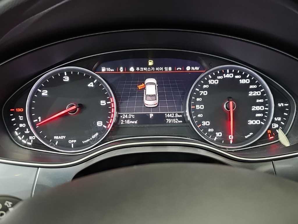 Audi A6 — photo 06