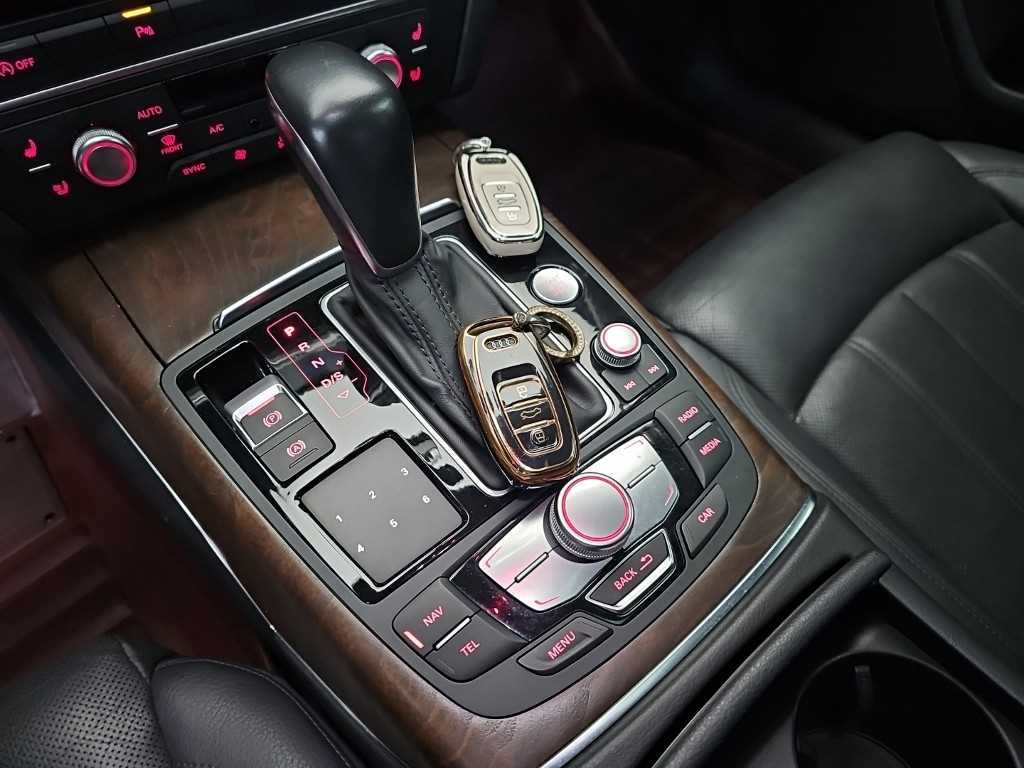 Audi A6 — photo 08