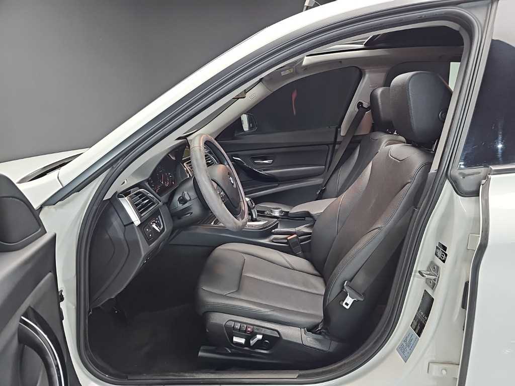 BMW Gran Turismo — photo 11