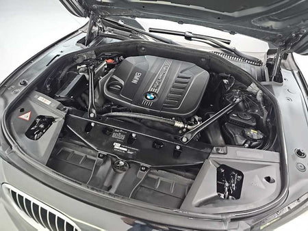 BMW 7-Series — photo 05