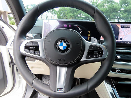 BMW X5 — photo 08