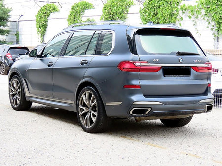 BMW X7 — photo 03