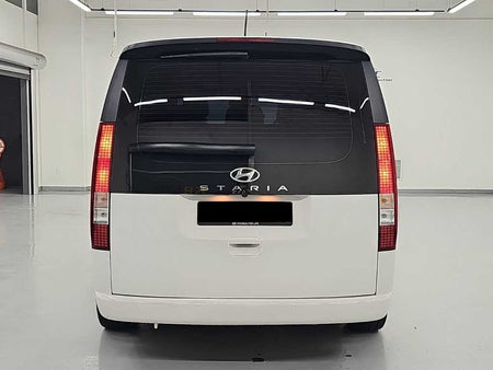 Hyundai Staria — photo 03
