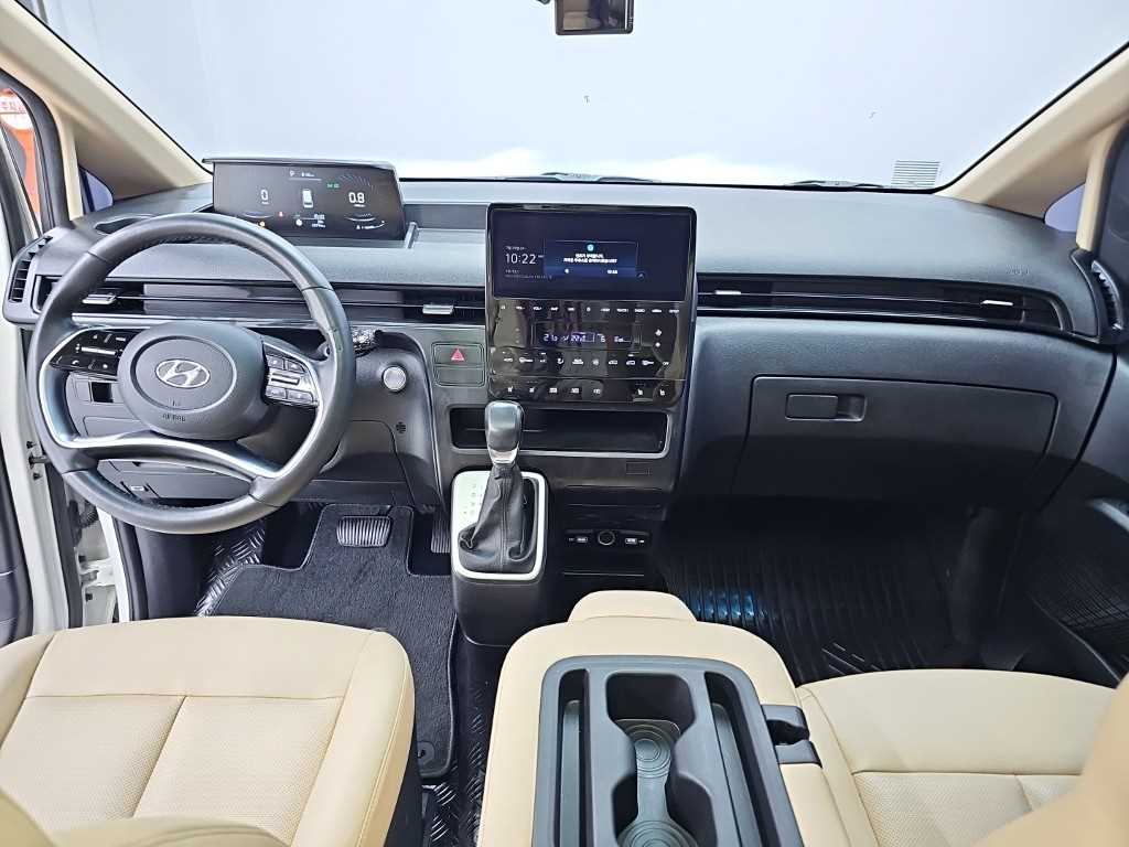 Hyundai Staria — photo 07