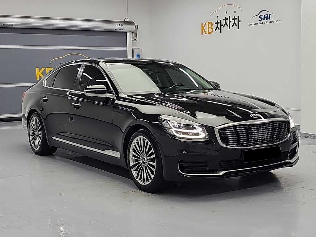 Kia K9 — photo 04