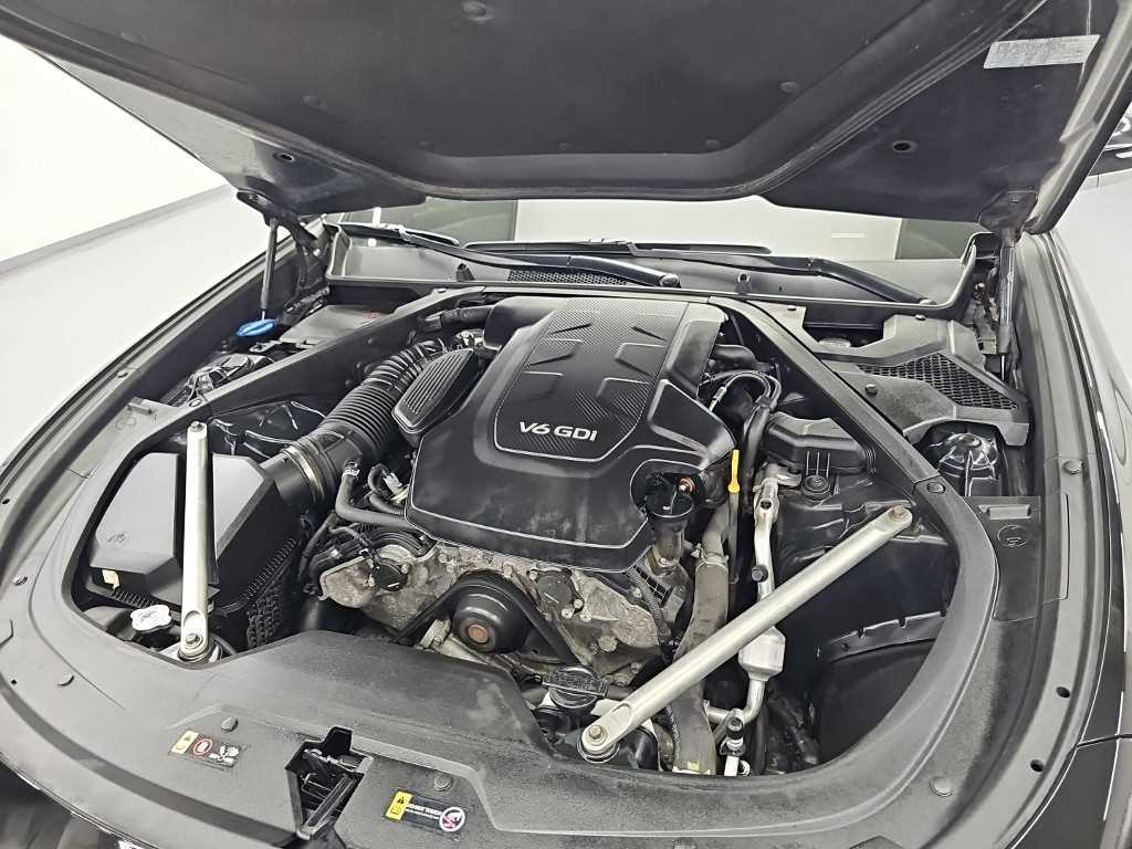 Kia K9 — photo 05