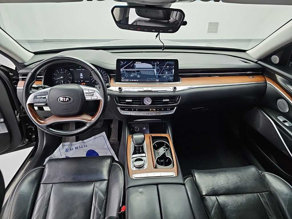Kia K9 — photo 06