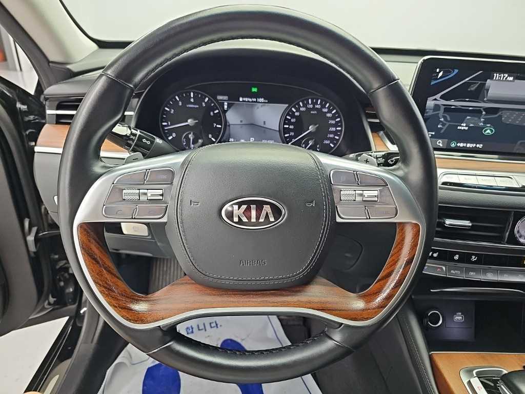 Kia K9 — photo 08