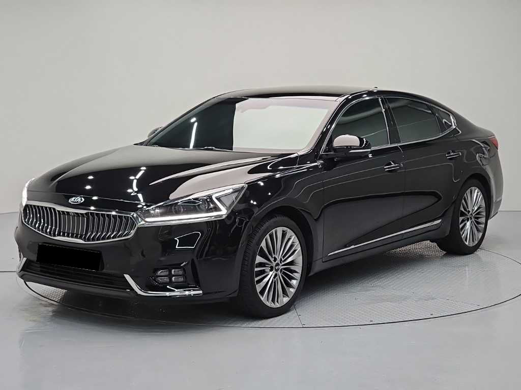 Kia K7 — photo 01