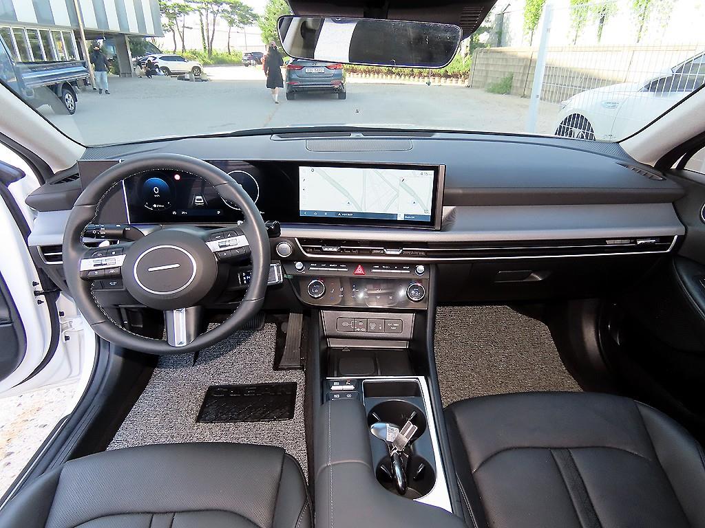 Hyundai Sonata — photo 07