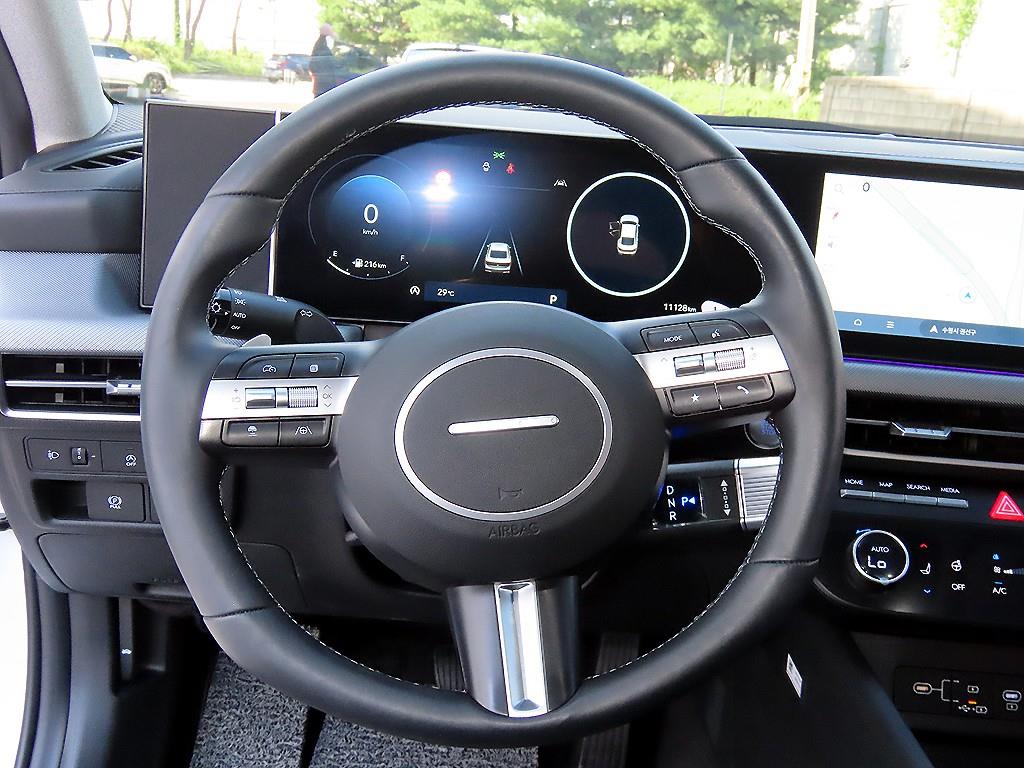 Hyundai Sonata — photo 08