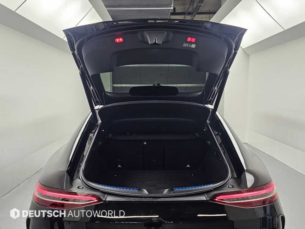 Mercedes-Benz AMG GT — photo 19