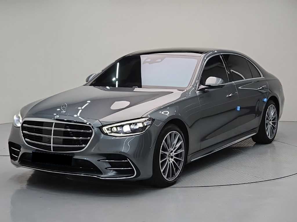 Mercedes-Benz S-Class — photo 01