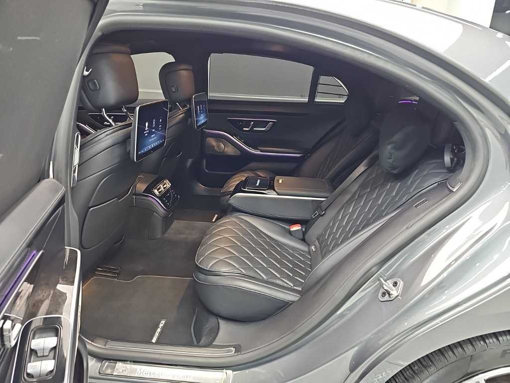 Mercedes-Benz S-Class — photo 12