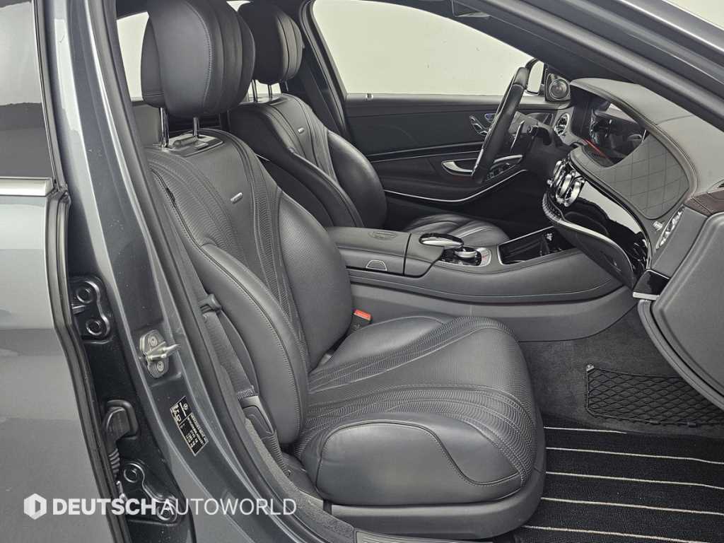 Mercedes-Benz S-Class — photo 10