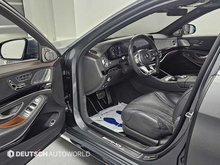 Mercedes-Benz S-Class — photo 11