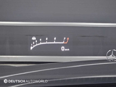 Mercedes-Benz S-Class — photo 17
