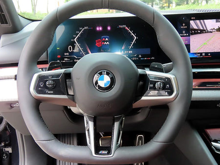 BMW 5-Series — photo 08