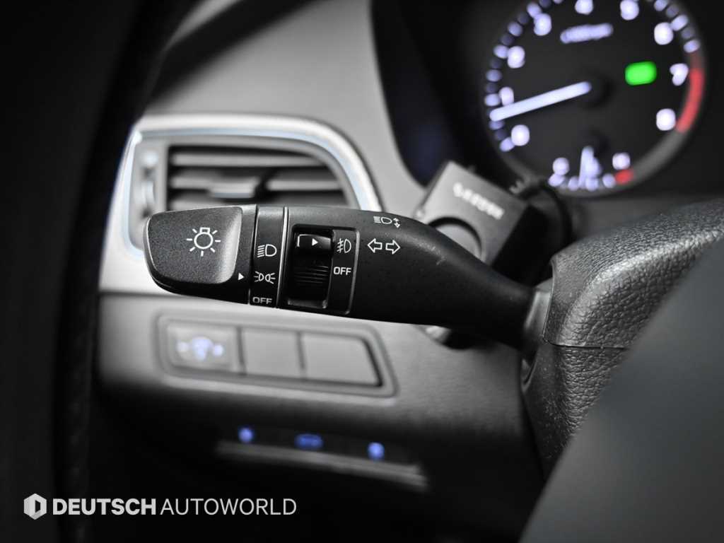 Hyundai Sonata — photo 16