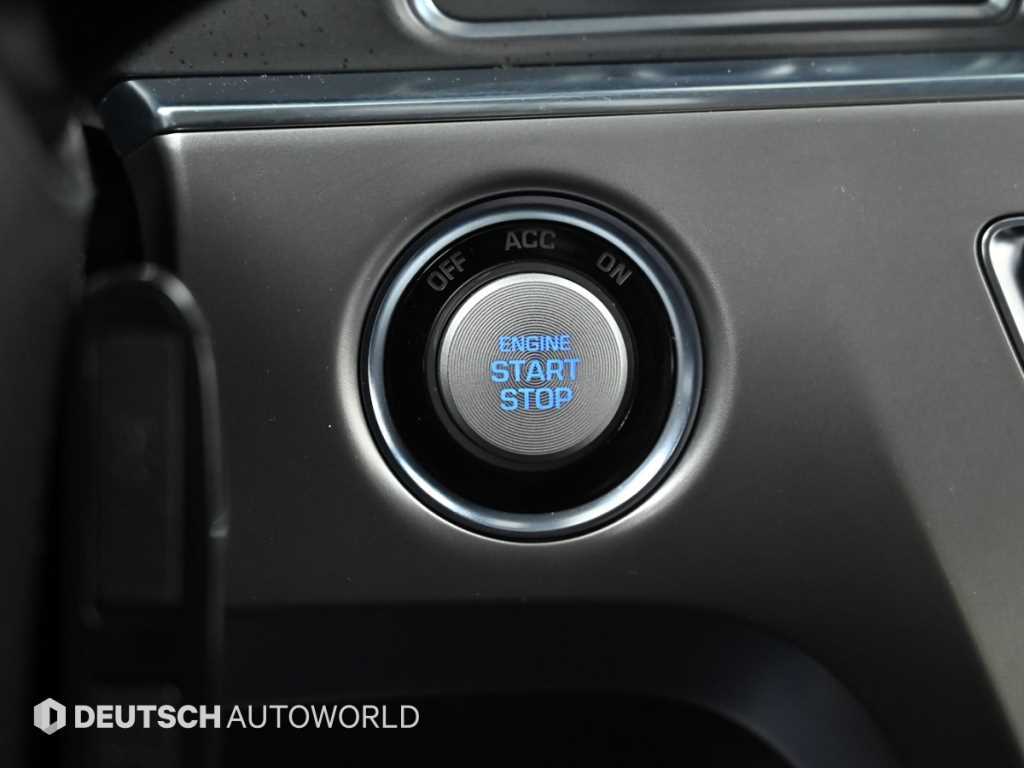 Hyundai Sonata — photo 17