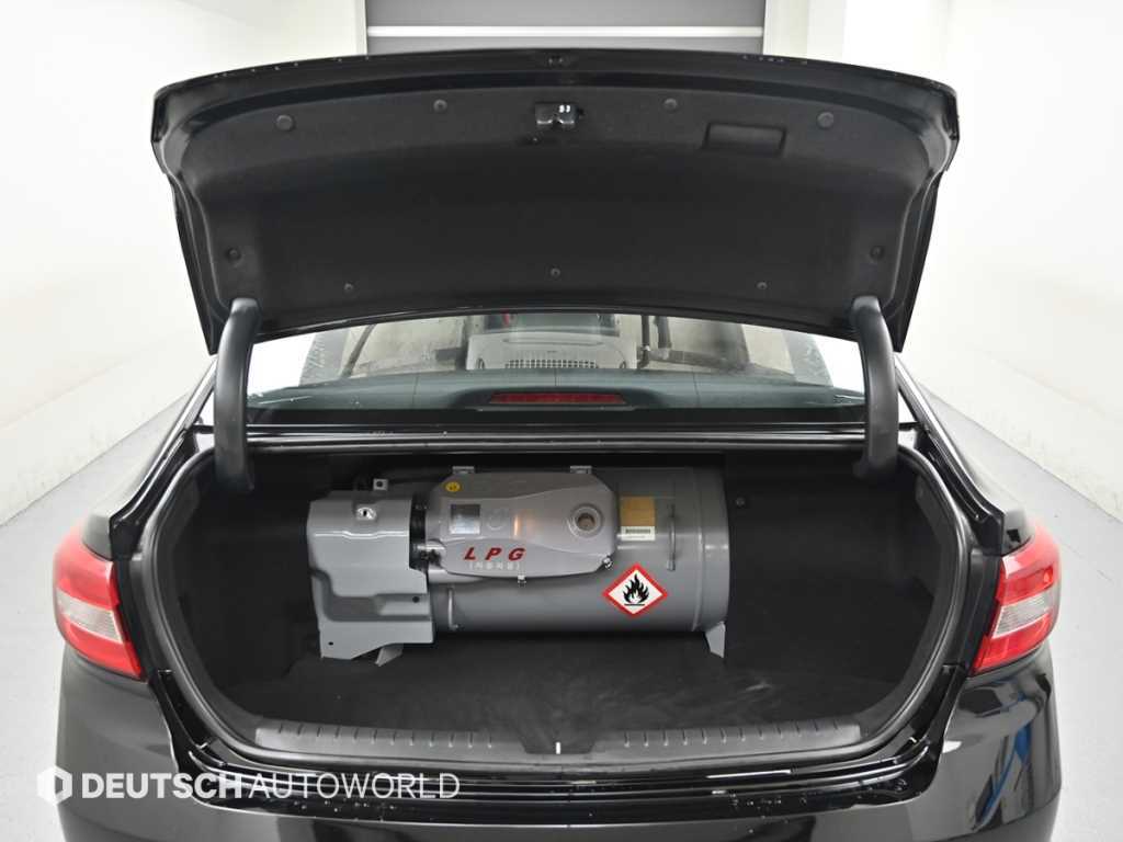 Hyundai Sonata — photo 19