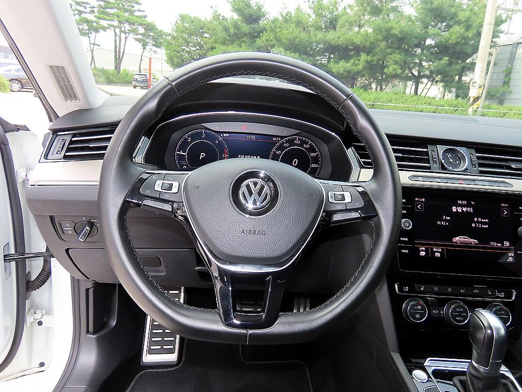 Volkswagen Arteon — photo 08