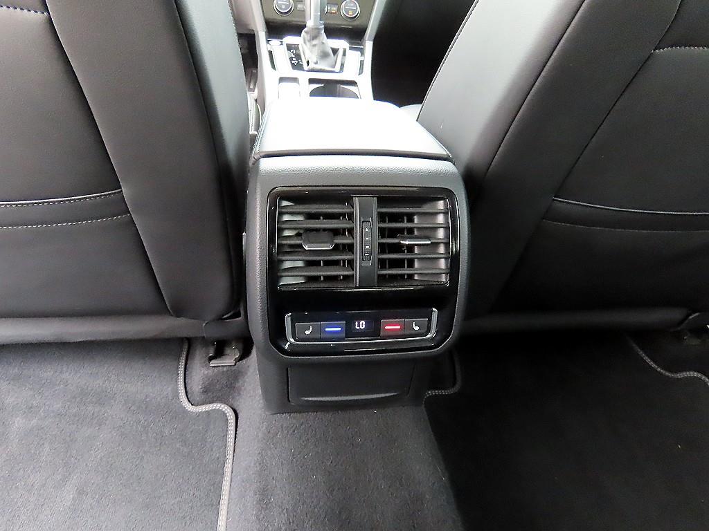 Volkswagen Arteon — photo 15