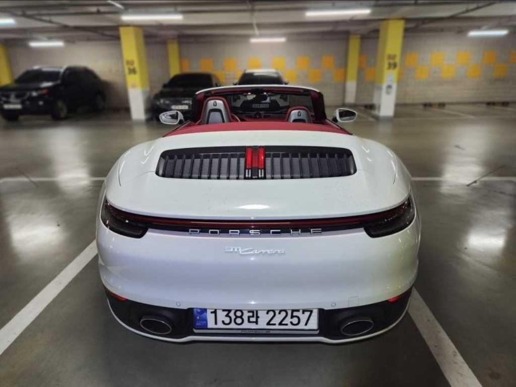 Porsche 911 — photo 04