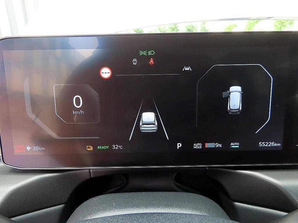 Kia EV9 — photo 09