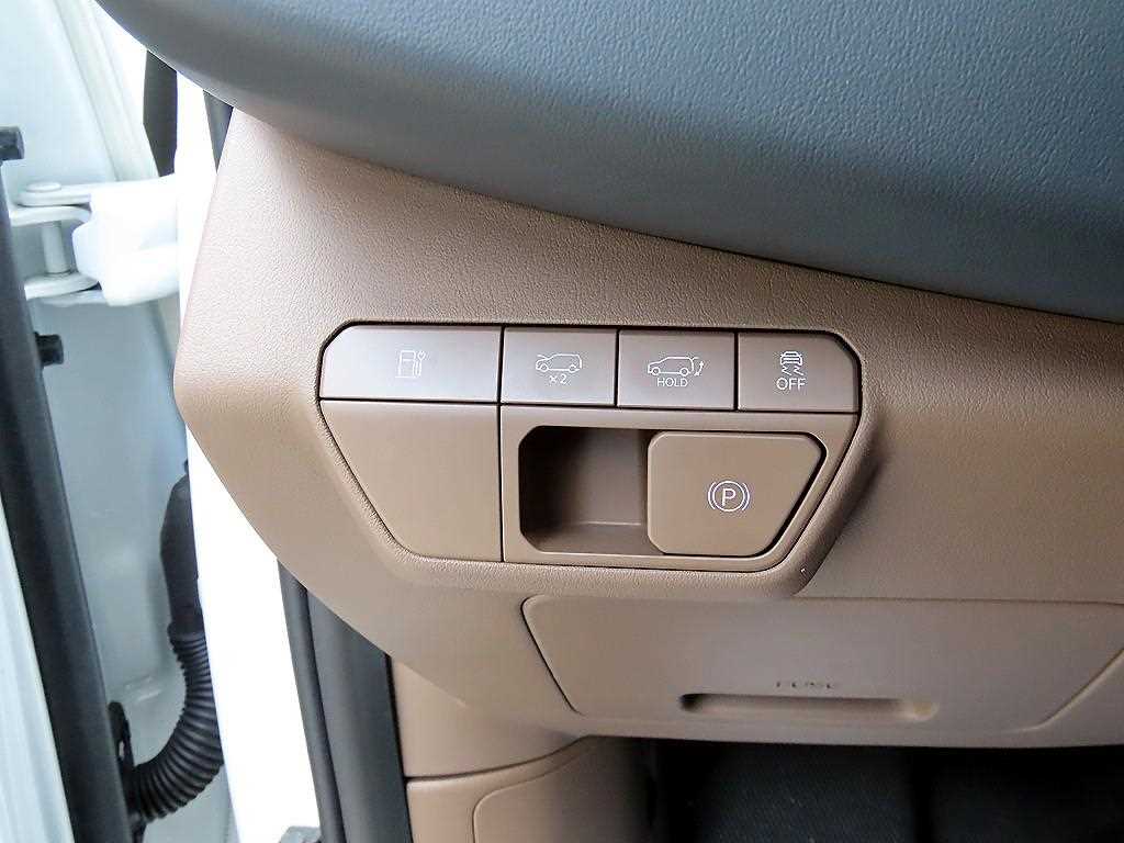Kia EV9 — photo 12