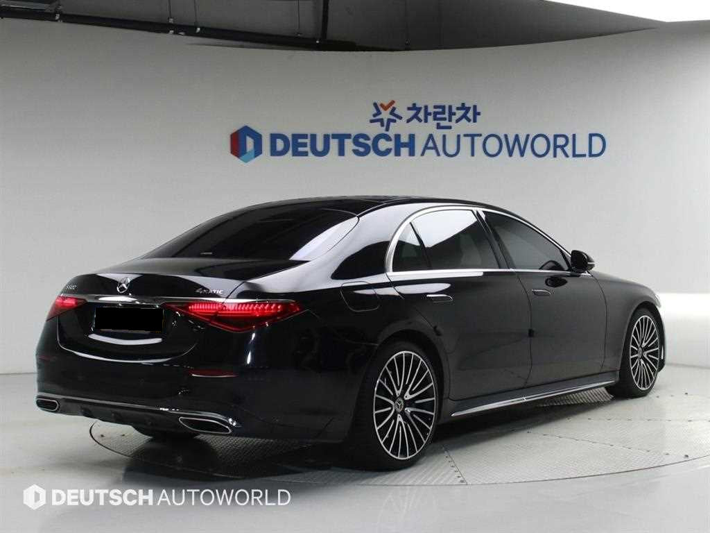 Mercedes-Benz S-Class — photo 02