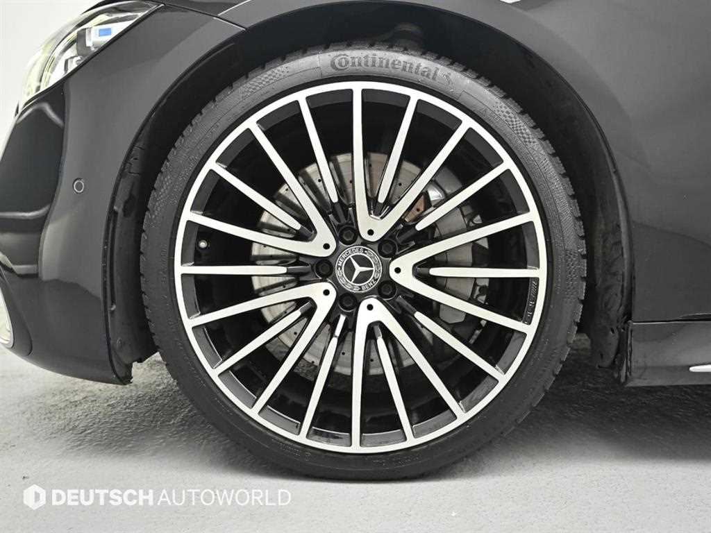 Mercedes-Benz S-Class — photo 05