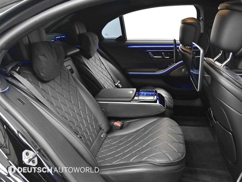 Mercedes-Benz S-Class — photo 12