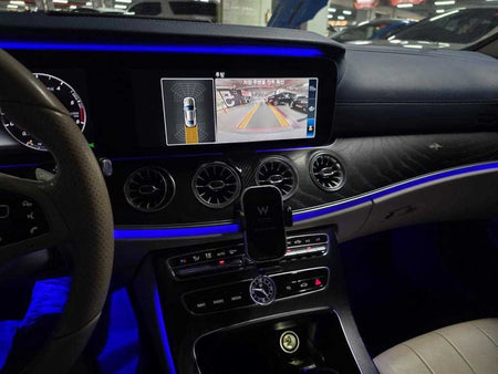 Mercedes-Benz E-Class — photo 11
