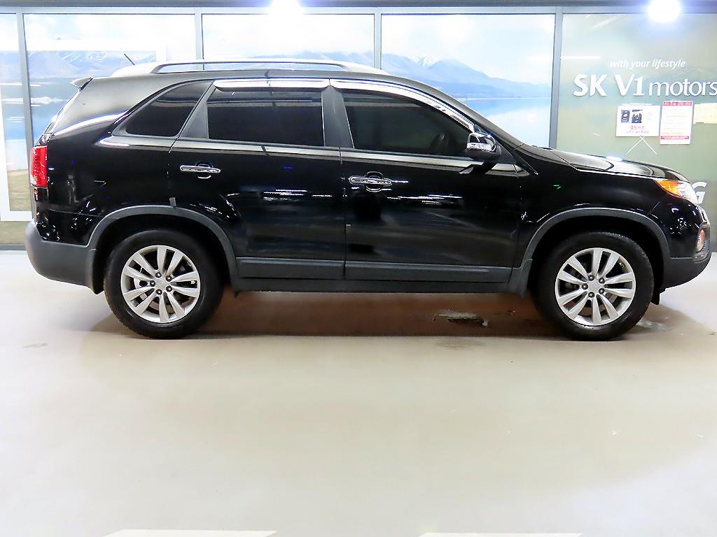 Kia Sorento — photo 03