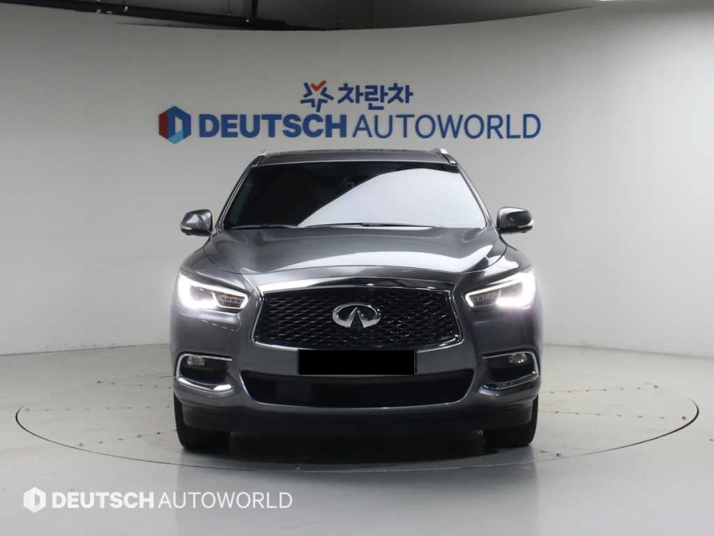 Infiniti QX60 — photo 03