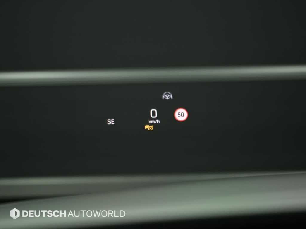 Mercedes-Benz E-Class — photo 17