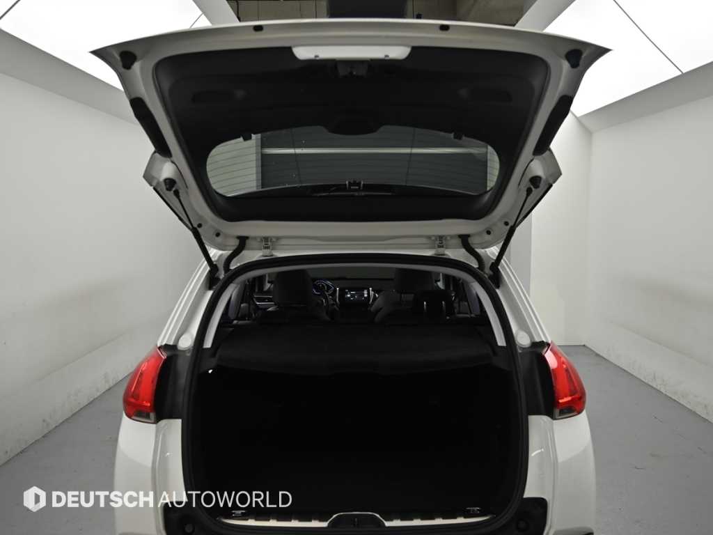 Peugeot 2008 — photo 19