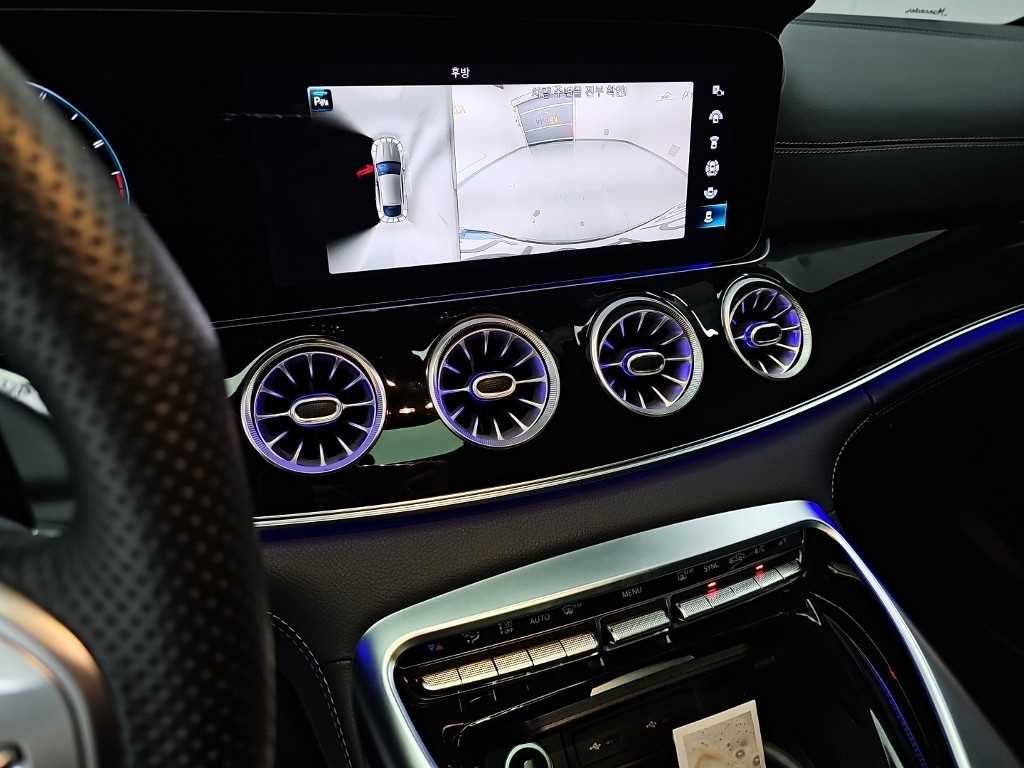 Mercedes-Benz AMG GT — photo 10