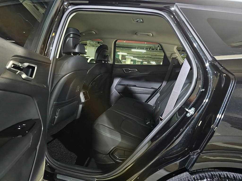 Kia Sportage — photo 07