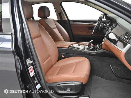BMW 5-Series — photo 10
