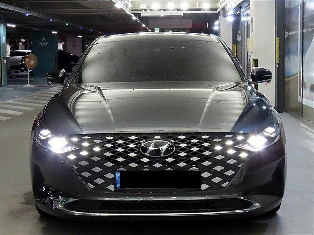 Hyundai Grandeur — photo 02
