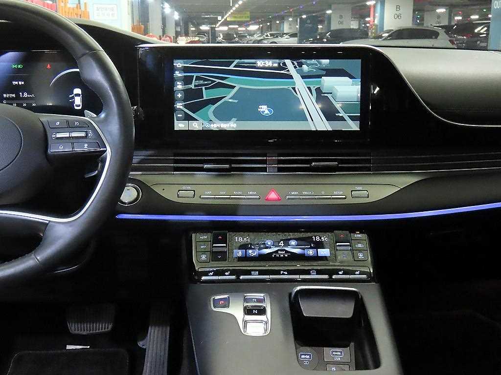 Hyundai Grandeur — photo 11