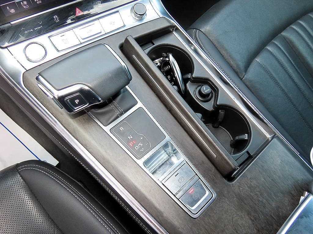 Audi A7 — photo 11
